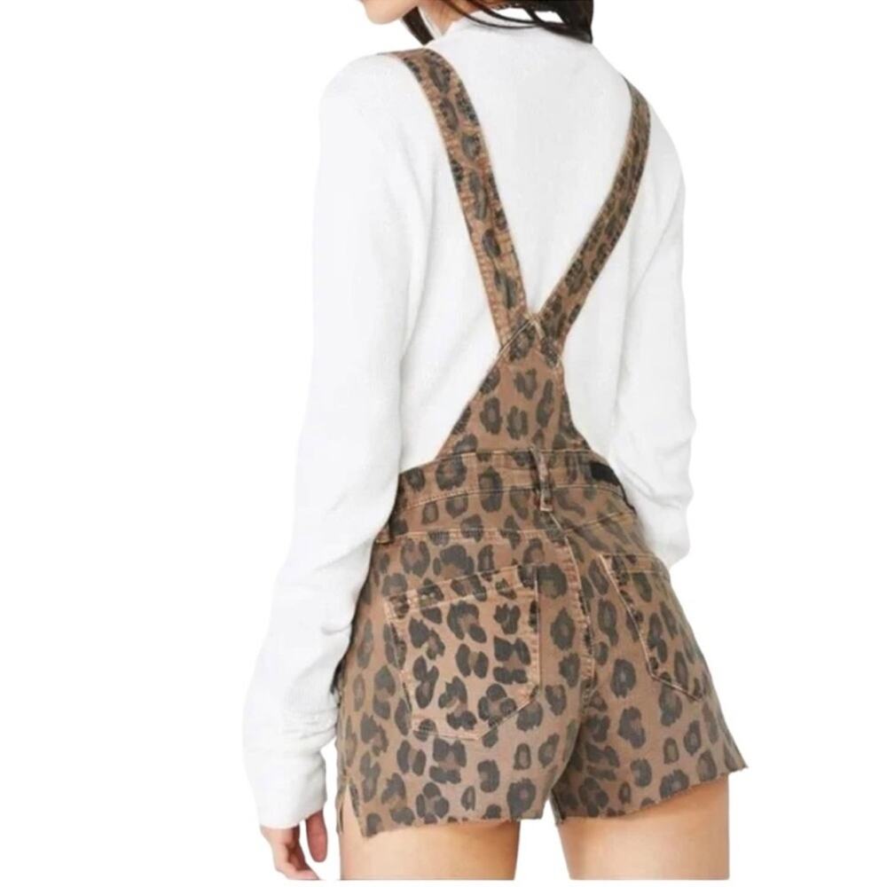 NWT! Blank NYC Catwalk Leopard Print Shortalls - Size 27 - Picture 2 of 10